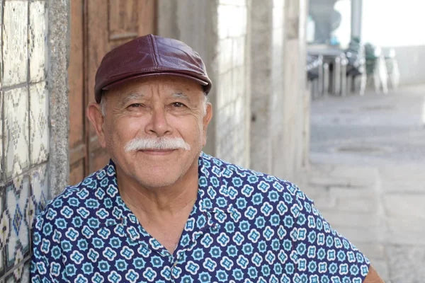 files/depositphotos_332060514-stock-photo-senior-hispanic-man-wearing-hat.webp
